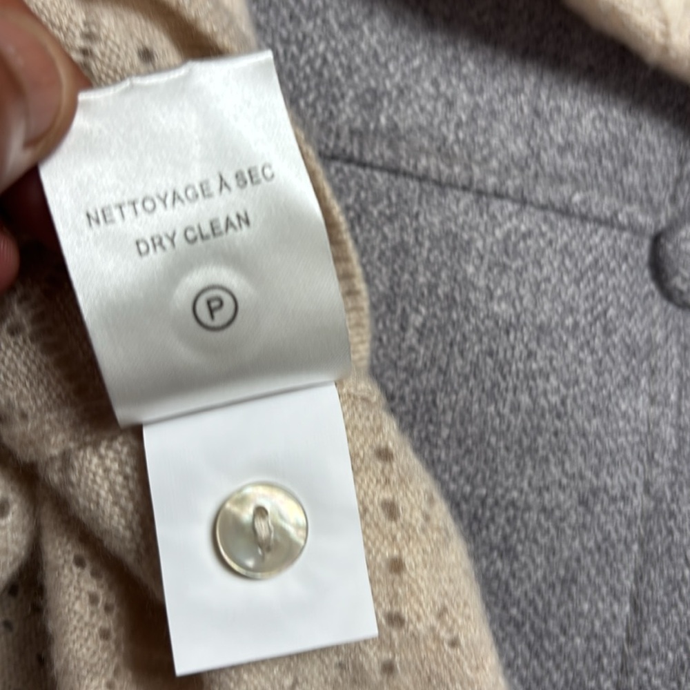 House of Harlow 1960 Cashmere Cardigan in Beige Light Cropped Size Medium NWT - Picture 9 of 10